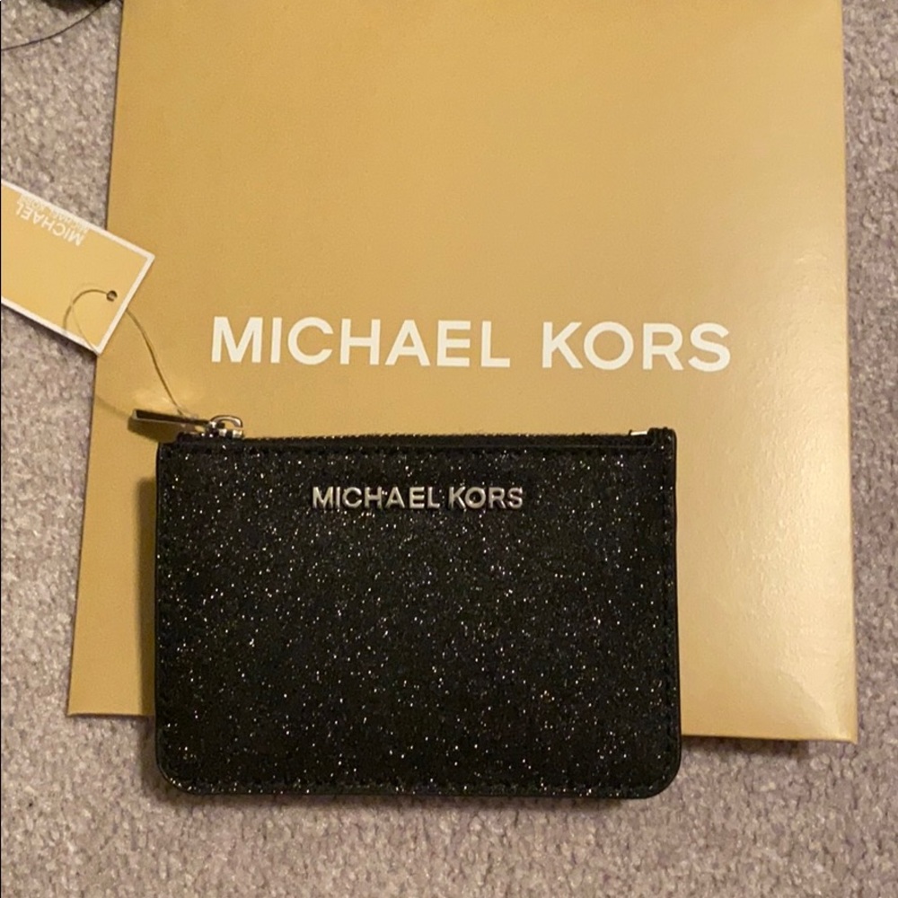Michael Michael Kors jet set travel
